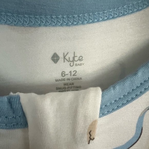 Kyte Baby Zippered Footie | Jurassic - Picture 2 of 6